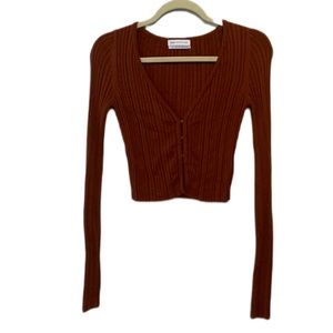 Urban Outfitters Burnt Orange Ribbed Cropped Hook Closure Ling Sleeve Top